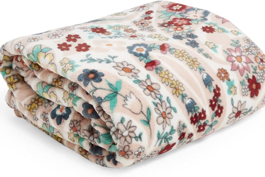 Vera Bradley Womens Fleece Plush Throw Blanket