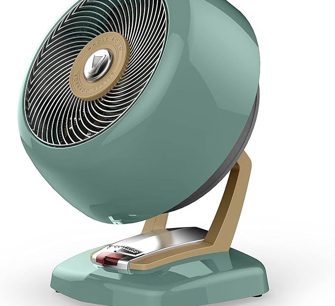 Vornado Vheat Vintage Metal Heater, Green, Whole Room